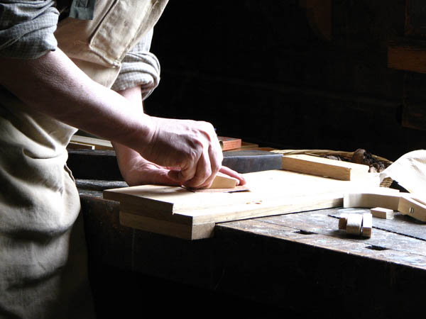 Nuestra <strong>carpintería de madera en  Oteiza</strong> es una empresa de <strong>herencia familiar</strong>, por lo que  contamos con gran <strong>experiencia </strong>en la profesión.